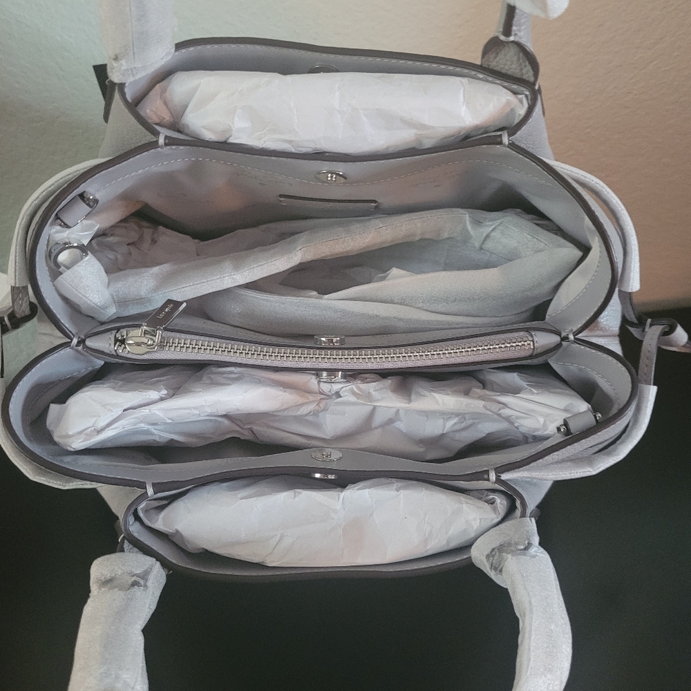 Kate Spade New York  large Dumpling Satchel - Picture 12 of 12